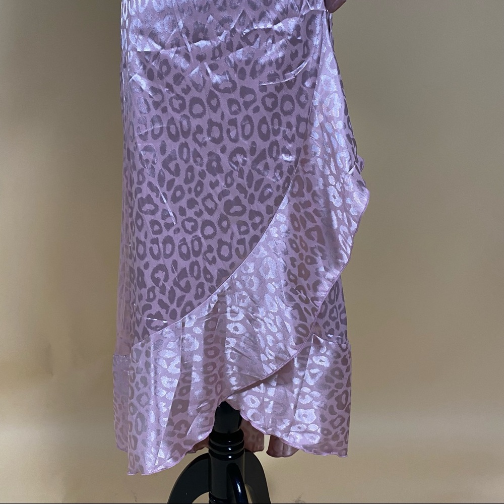 Simplee Dusty Pink Leopard Asymmetrical Ruffle Hem Wrap Belted Satin Dress Sz L - Picture 8 of 14